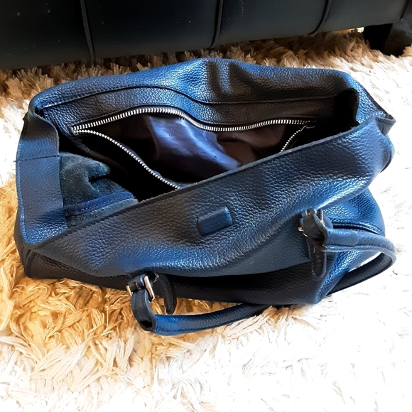 Blue leather bag - Picture 2 of 3